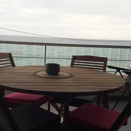 Splendide Front De Apartamento